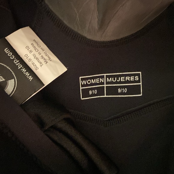 NWOT Woman’s Seadoo wet suit - Picture 7 of 8